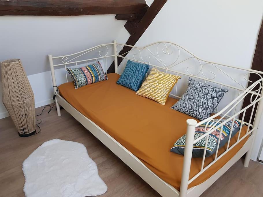 Holiday home La Chaumiere De Chabine